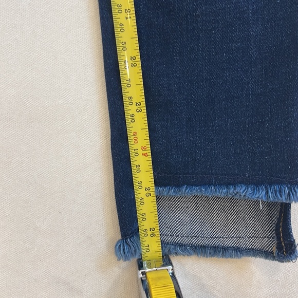 Skinny Ankle Jeans. - Picture 6 of 7